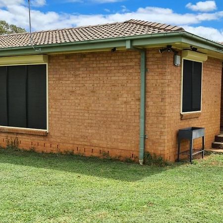 Kubo House Vila Dubbo Exterior foto